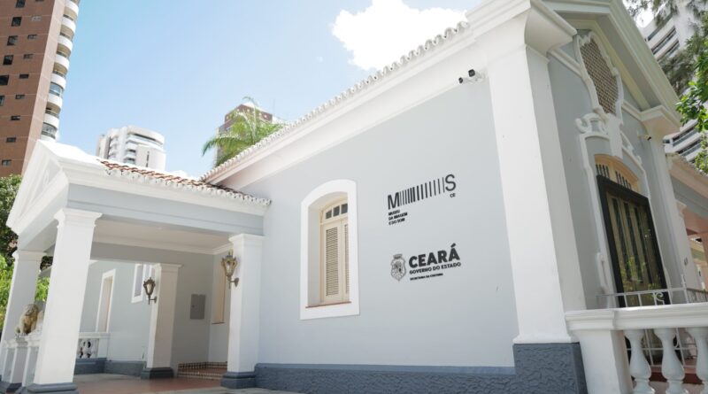 Museu da Imagem e do Som do Ceará oferta visita mediada ao seu casarão histórico 